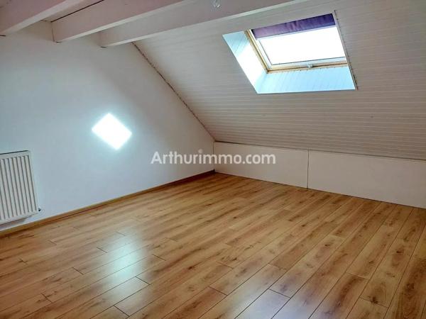 Vente Maison 6 pièces 184 m2 à Lons-le-Saunier