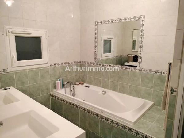 Vente Maison 6 pièces 184 m2 à Lons-le-Saunier