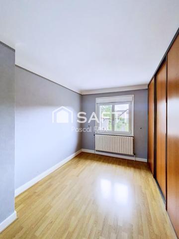 « Augny – Maison familiale 122 m², 3 chambres, garage double, jardin piscinable et vie de quartier privilégiée ».