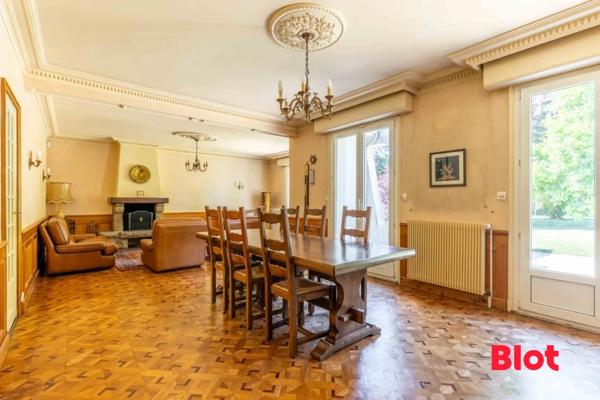 Maison 8 pièce(s)