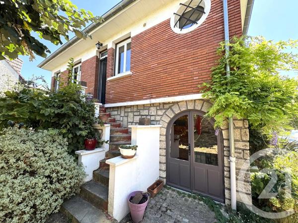 Maison à vendre  12 pièces - 172 m 2   FONTENAY SOUS BOIS  - 94