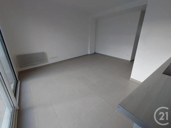 Maison à vendre  12 pièces - 172 m 2   FONTENAY SOUS BOIS  - 94