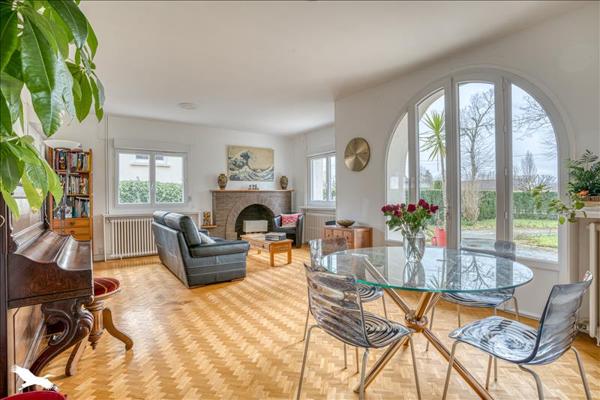 Maison à vendre |  Pineuilh |  7 pièces | 178 m²