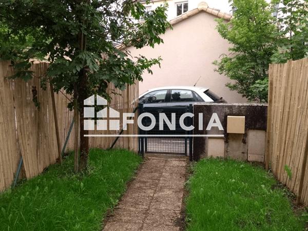 Location Appartement 3 pièces 65.22 m² - RESIDENCE JARDINS ST MARTIN - 21 RUE BLAISE PASCAL Poitiers 86000