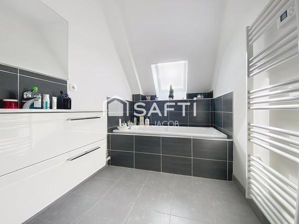 Maison 7 pièces avec sous-sol complet et 6 chambres