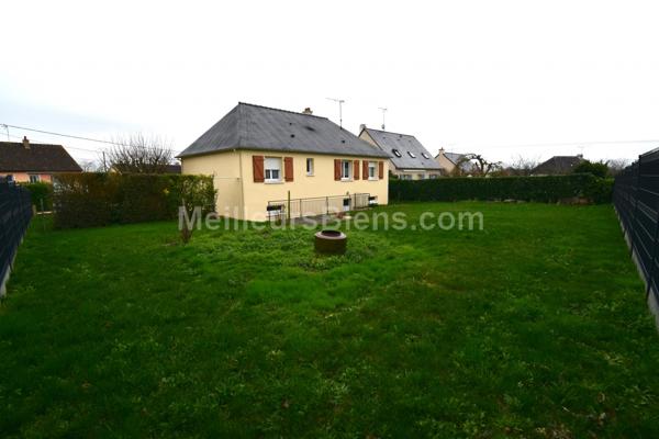 Pavillon 4 chambres sur terrain de 727m2