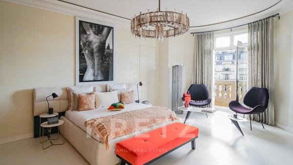 Neuilly-Sur-Seine - Boulevard des Sablons - Proche Bois de Boulogne - Etage élevé - Excellent état -