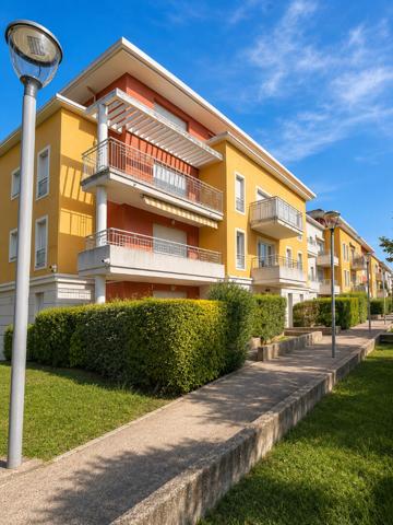 T3 lumineux de 68 m² avec balcon, ascenseur et 2 parkings ? Résidence sécurisée