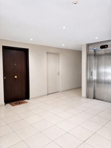 T3 lumineux de 68 m² avec balcon, ascenseur et 2 parkings ? Résidence sécurisée