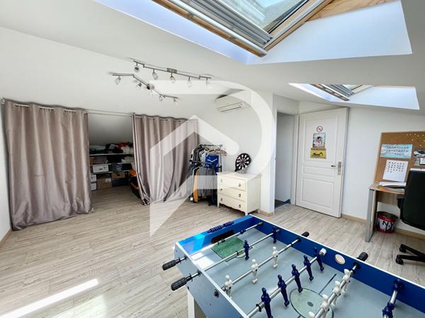 Villa 8 pièces 183 m2