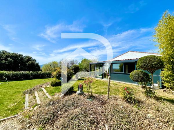 Villa 8 pièces 183 m2