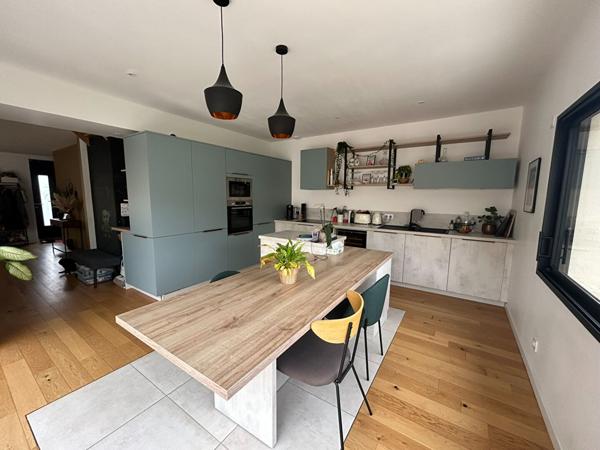 Maison coup de coeur - entièrement rénovée au coeur du bourg !