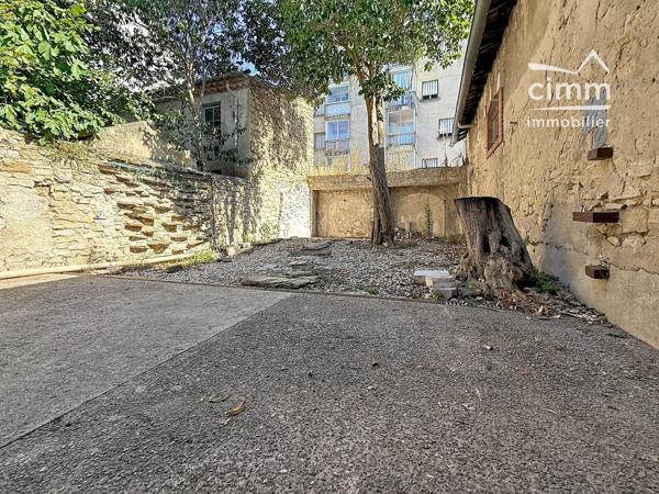 EXCLUSIVITÉ INVESTISSEUR – IMMEUBLE DE RAPPORT À CARPENTRAS – 257 000 €