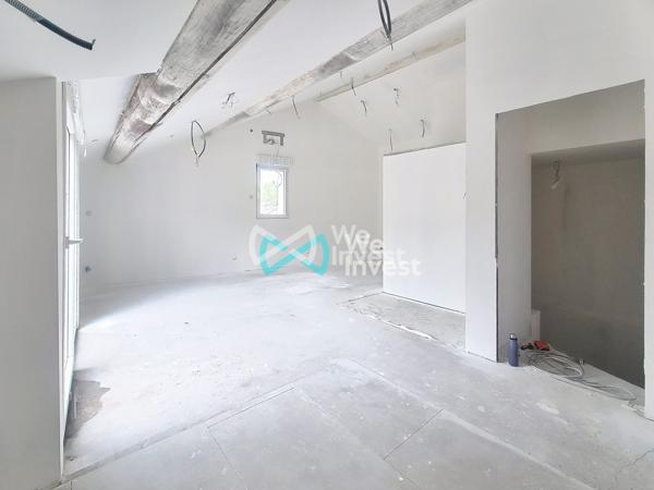 Appartement T2 85m² rénové Chavigny centre