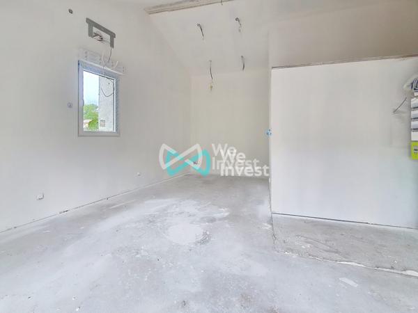 Appartement T2 85m² rénové Chavigny centre