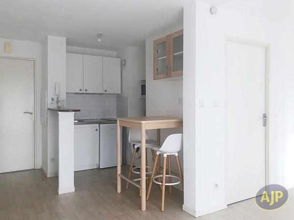 Location appartement Cholet : 465 € - AJP Immobilier Cholet