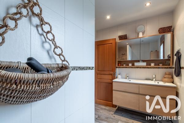 Maison à vendre 6 pièces 137 m² Villeneuve-le-Roi