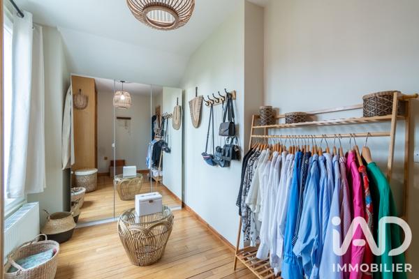 Maison à vendre 6 pièces 137 m² Villeneuve-le-Roi