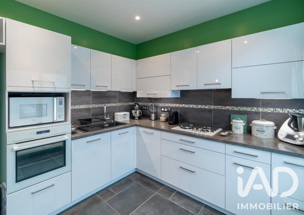 Maison à vendre 6 pièces 137 m² Villeneuve-le-Roi