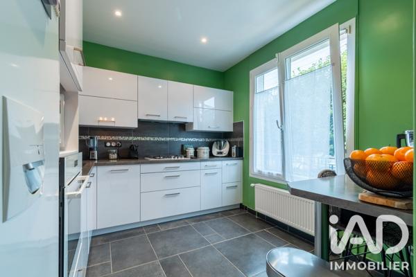Maison à vendre 6 pièces 137 m² Villeneuve-le-Roi