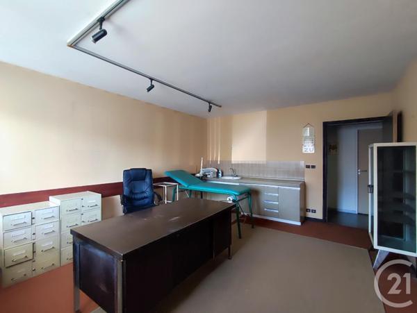 Appartement Local à vendre  7 pièces - 164 m2 THORIGNY SUR MARNE - 77