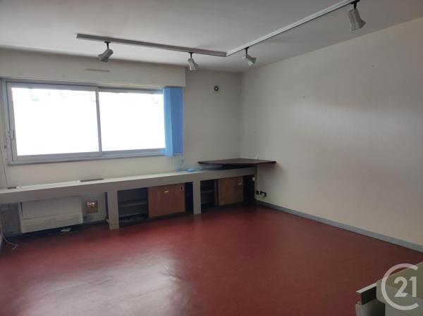 Appartement Local à vendre  7 pièces - 164 m2 THORIGNY SUR MARNE - 77