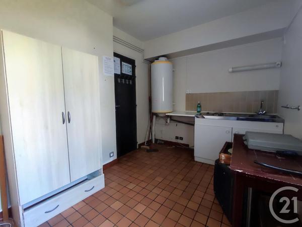 Appartement Local à vendre  7 pièces - 164 m2 THORIGNY SUR MARNE - 77