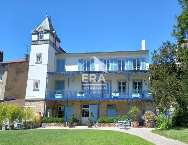 Maison de Prestige à Vendre à Saint Amour - Référence 4441