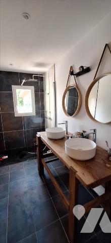 PROCHE VIC FEZENSAC MAISON, PISCINE, 1 ha