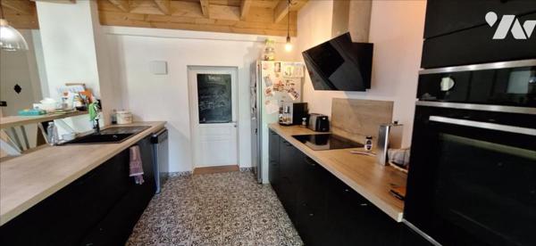 PROCHE VIC FEZENSAC MAISON, PISCINE, 1 ha