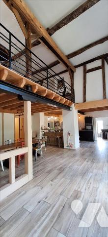 PROCHE VIC FEZENSAC MAISON, PISCINE, 1 ha