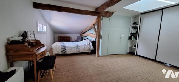 PROCHE VIC FEZENSAC MAISON, PISCINE, 1 ha