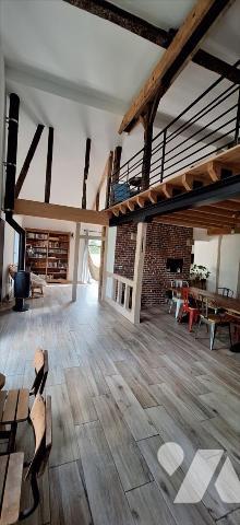 PROCHE VIC FEZENSAC MAISON, PISCINE, 1 ha