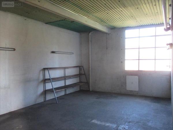 Fonds et/ou murs commerciaux à vendre à Port-sur-Saône en Haute-Saône (70170), ref : CP/E79