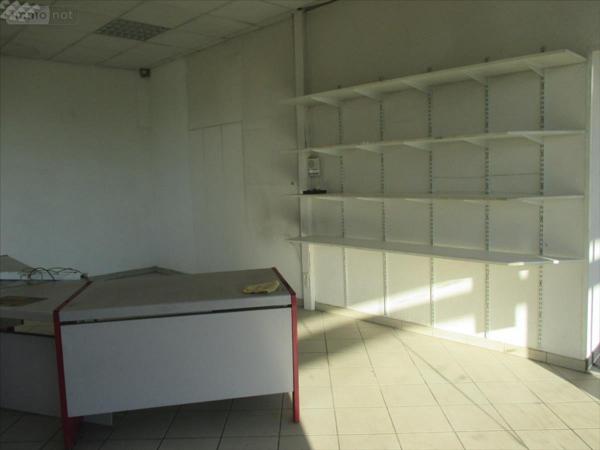 Fonds et/ou murs commerciaux à vendre à Port-sur-Saône en Haute-Saône (70170), ref : CP/E79