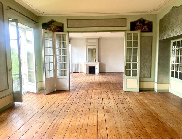 Magnifique Hôtel Particulier, quartier historique de Saintes, tout à l'égout Saintes