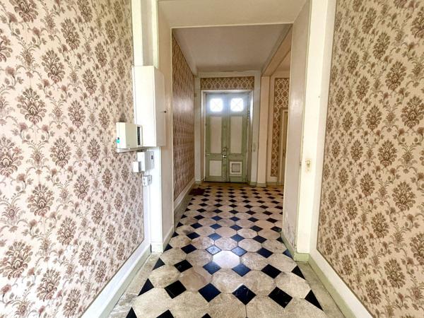 Magnifique Hôtel Particulier, quartier historique de Saintes, tout à l'égout Saintes