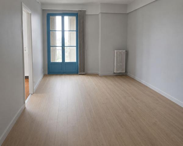 Plateau Professionnel Tour Perret 9eme étage