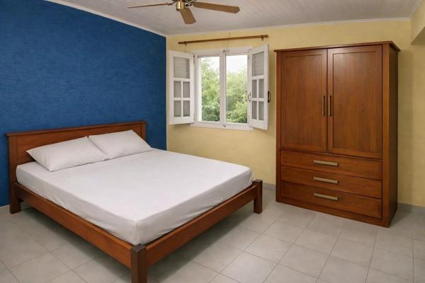 Location                                                      Maison
                        
                     6 pièces                      90 m2                     à Saint-Joseph