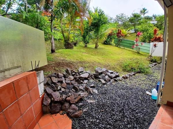 Location                                                      Maison
                        
                     6 pièces                      90 m2                     à Saint-Joseph
