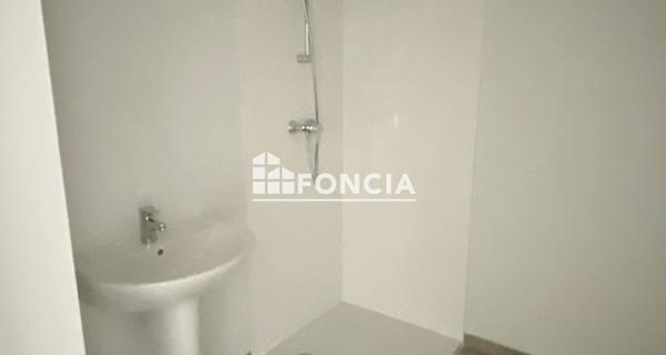 Location Studio 32.29 m² - Marange-silvange 57535