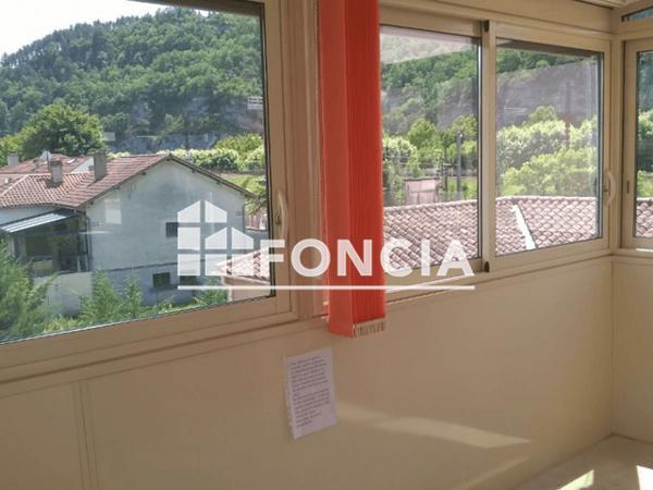 Location Appartement 3 pièces 72 m² - RUE DE MICHELET Cahors 46000