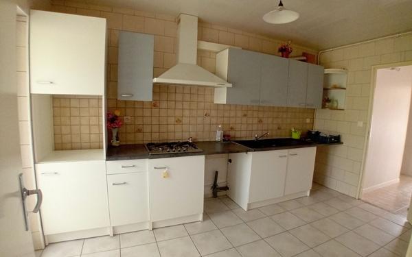 Appartement à louer    3 pièces • 82,87 m2 Lormont