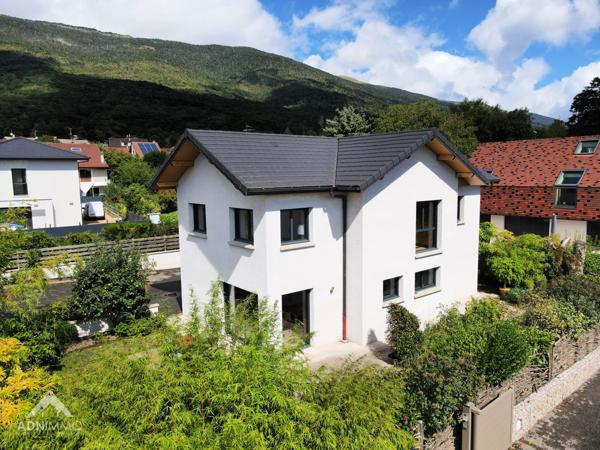 Sergy (01630) MAISON 6 PIECES 175 M2