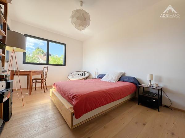 Sergy (01630) MAISON 6 PIECES 175 M2