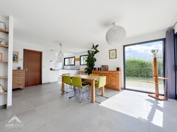 Sergy (01630) MAISON 6 PIECES 175 M2