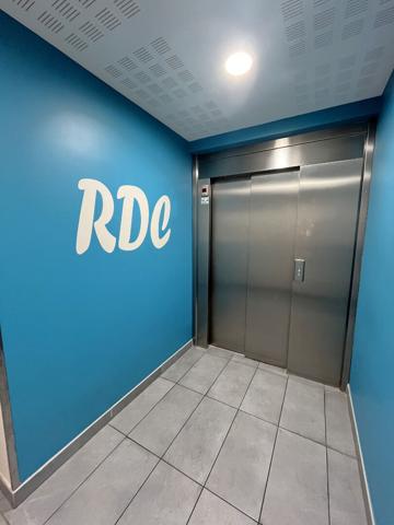 Appartement  très récent à Saint Herblain bourg, 2 pièces, balcon, stationnement