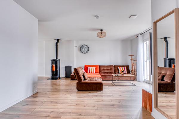 Maison familiale avec jardin, environnement calme