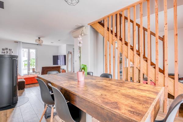 Maison familiale avec jardin, environnement calme