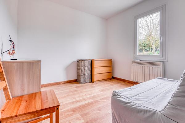 Maison familiale avec jardin, environnement calme